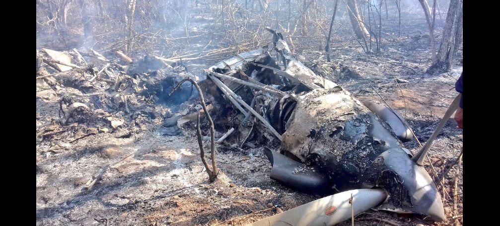 Cae avioneta de la Fuerza Aérea en Chiapas mueren dos militares