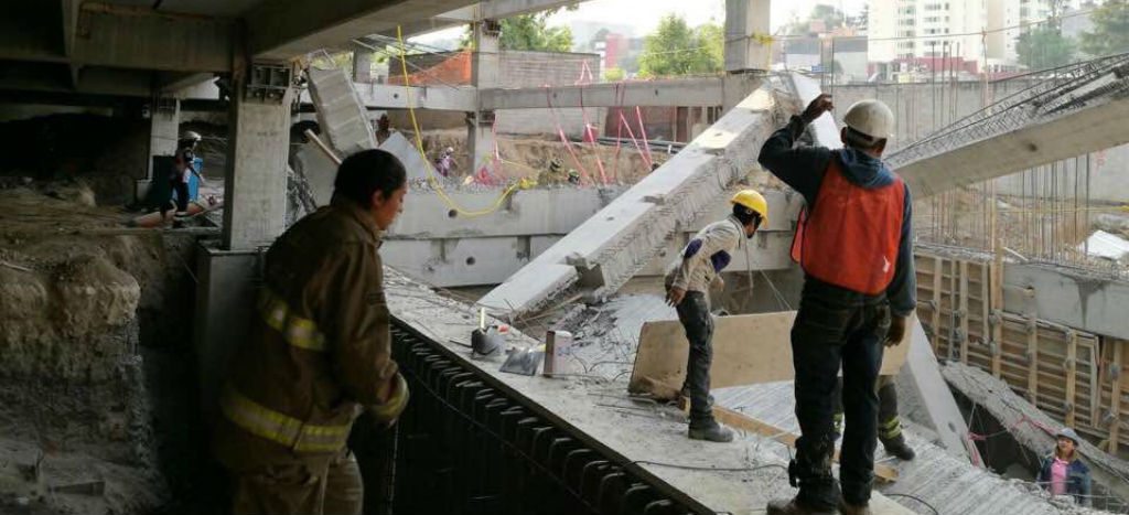 7 muertos y 10 lesionados por derrumbe en construcción de Álvaro