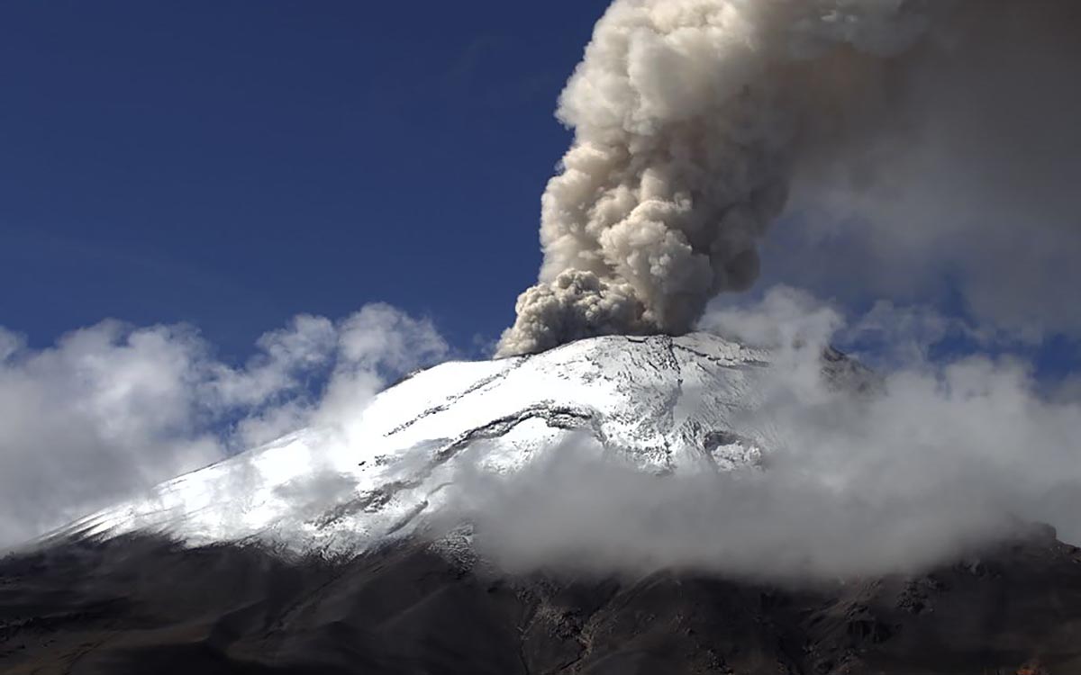 Popocatépetl registra 29 exhalaciones semáforo se mantiene en amarillo