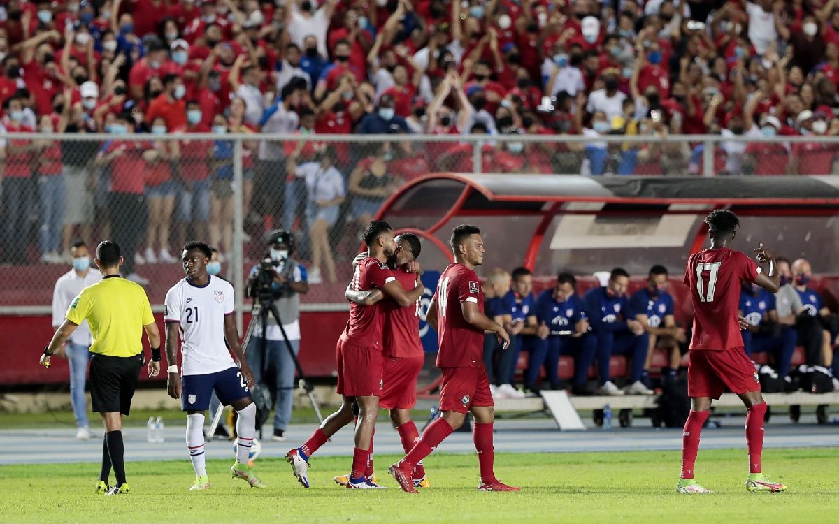 FIFA sanciona a Panamá con un partido sin público por cánticos