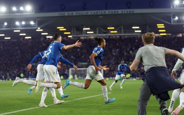 Everton Se Salva Del Descenso Y Desata La Locura En El Goodison Park