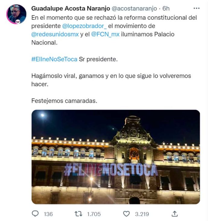 Proyectan El Ine No Se Toca En Palacio Nacional Y Monumento A La