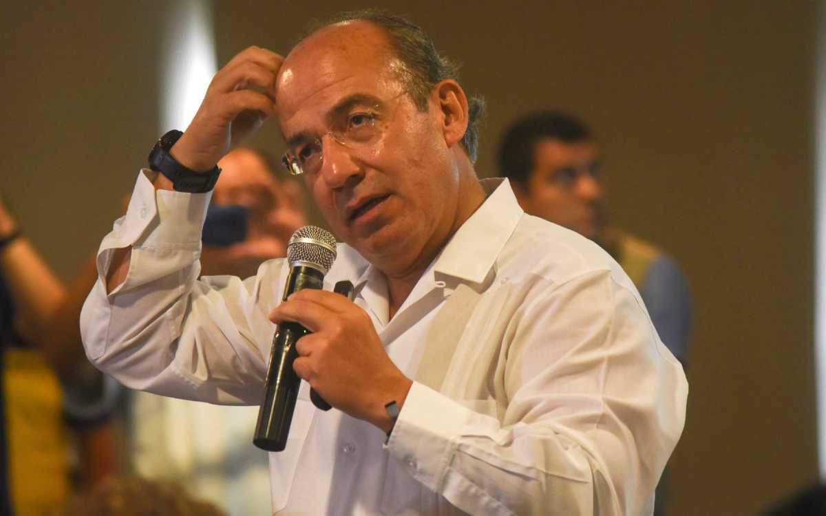 Felipe Calderón reconoce a las fuerzas armadas por la captura de Ovidio