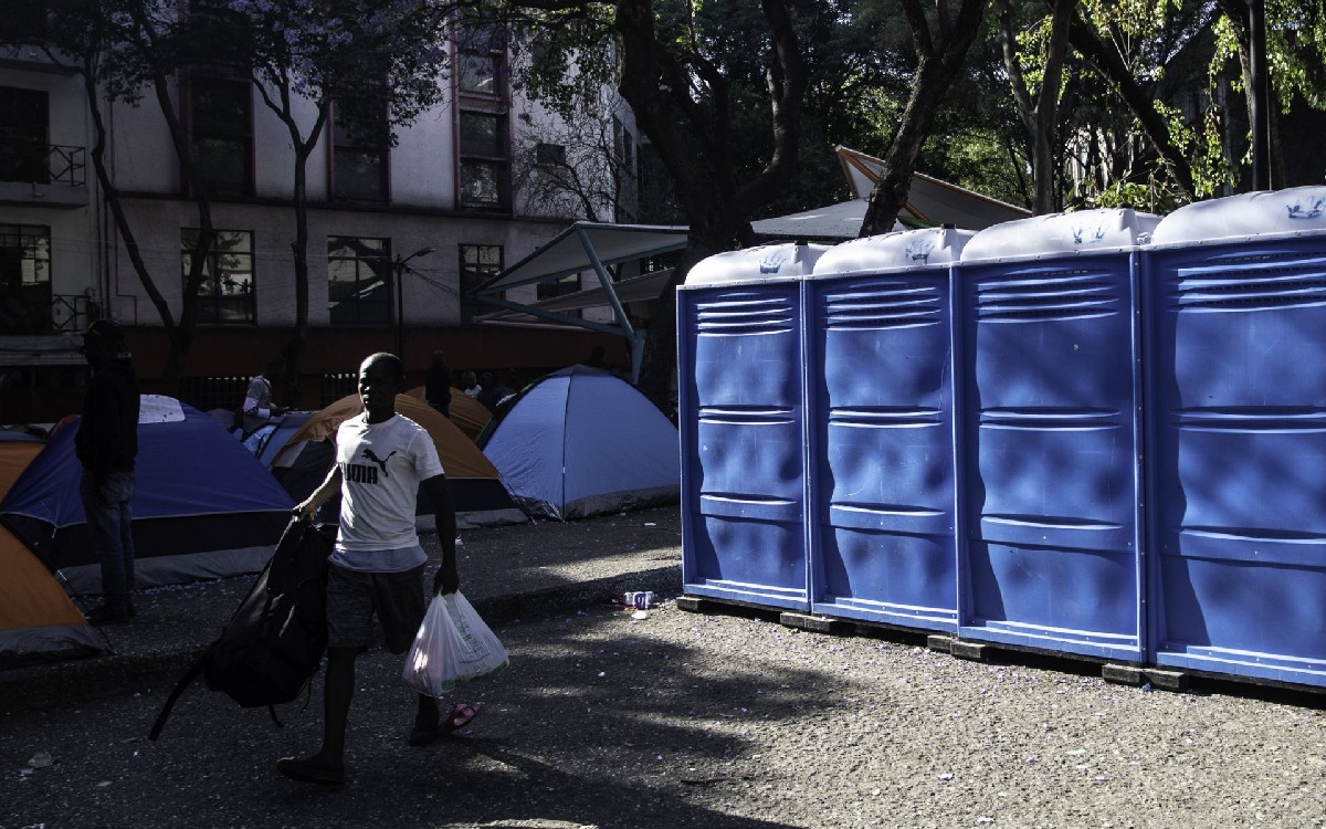 Desatención de autoridades impacta campamento de migrantes en CDMX