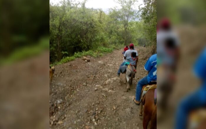 Para ponerse a salvo de los cárteles pobladores de Chiapas recorren 50