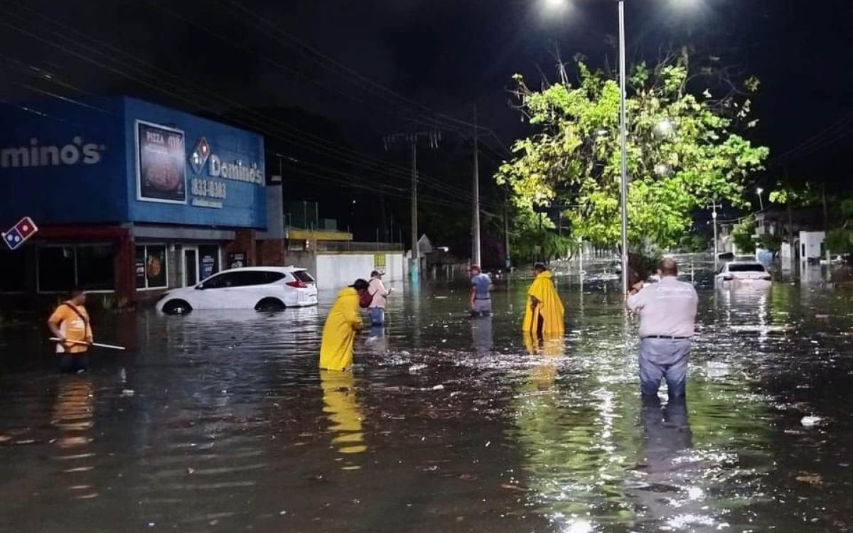 Recomendamos Extremar Precauciones Y Evitar Zonas De Alta Inundaci N En