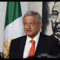El candidato a la Presidencia de la República, Andrés Manuel López Obrador, afirmó que la "mesa de la verdad" pactada por el PAN y PRI, donde cada partido defiende el cumplimiento de los compromisos de campaña de Enrique Peña Nieto, es una "cortina de humo".