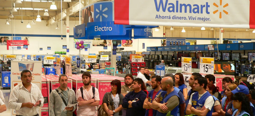 Trabajadores de Walmart destapan abusos en México y EU
