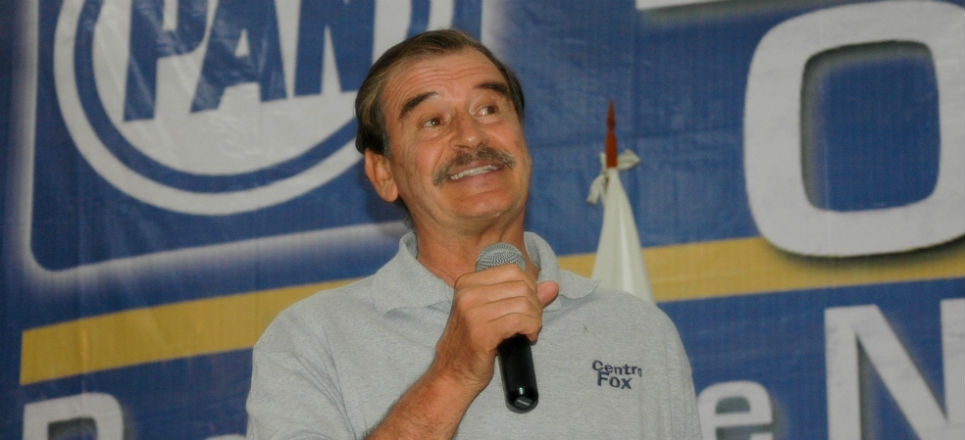 Vicente Fox pide no votar por un 'López-Chávez' | Aristegui Noticias