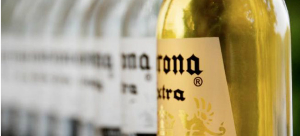 Cervecera belga se queda con 95% de Grupo Modelo | Aristegui Noticias
