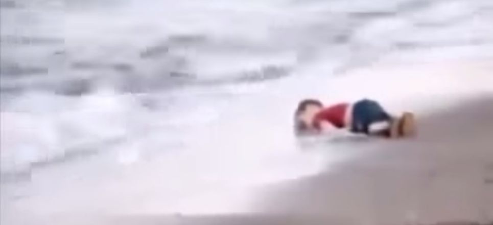 La Tragedia Que Indigna Al Mundo Video Aristegui Noticias