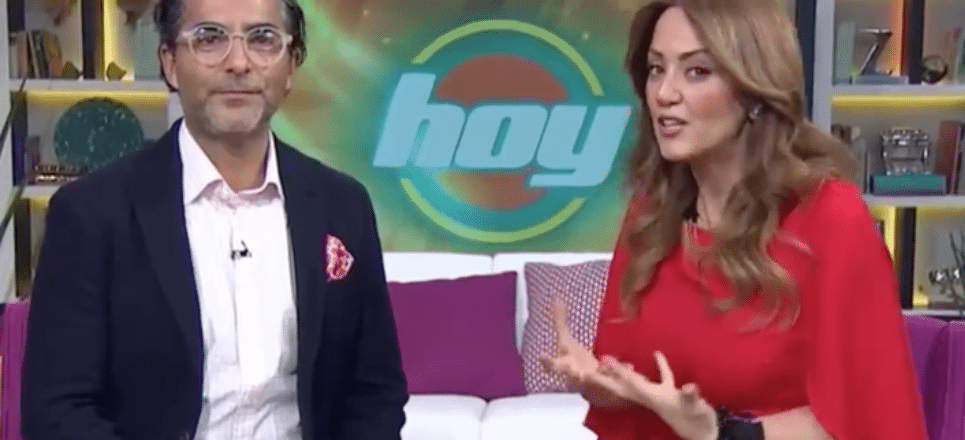 Andrea Legarreta y Raúl Araiza "opinan" sobre el dólar, en Televisa (Video)  | Aristegui Noticias
