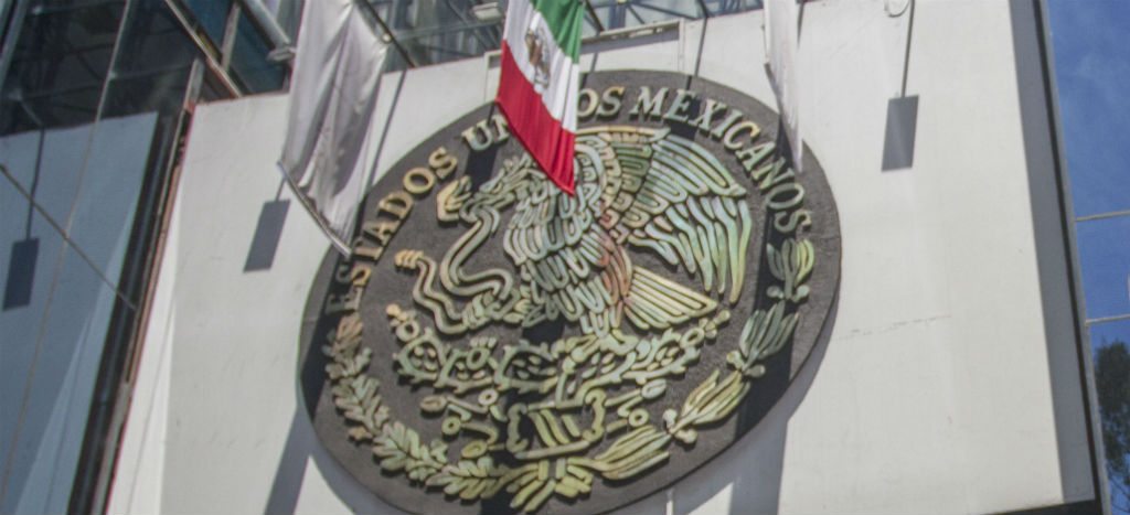 PAN y PRD impulsan reformas a la PGR PAN y PRD impulsan reformas a la PGR