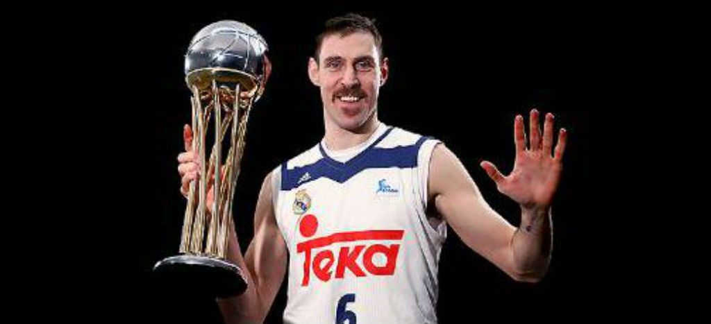 Andrés Nocioni se va del basquetbol como &ldquo;merengue&rdquo; (Video) | Aristegui