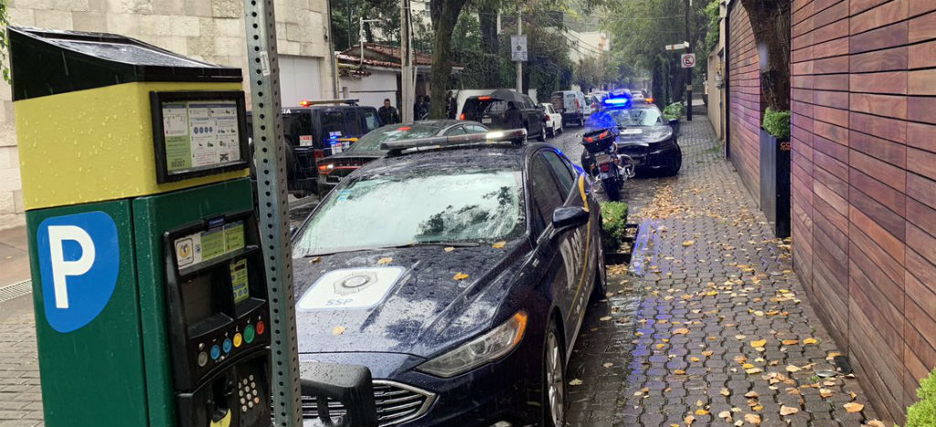 Matan a escolta de Norberto Rivera en la casa del cardenal; fueron tres agresores, uno resultó herido Matan a escolta de Norberto Rivera en la casa del cardenal; fueron tres agresores, uno resultó herido
