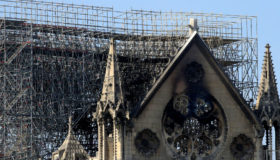 Aún no logran determinar causa del incendio en Notre Dame