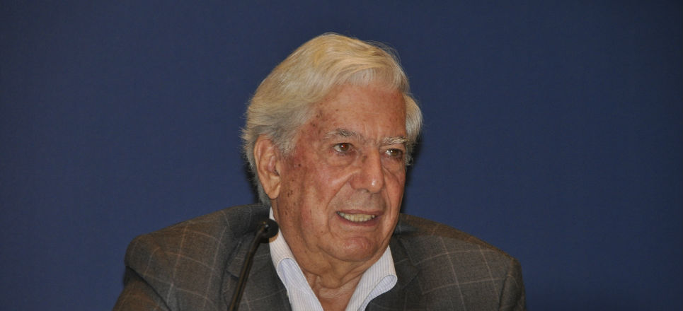Inicia La Iii Bienal De Novela Mario Vargas Llosa En Guadalajara Aristegui Noticias