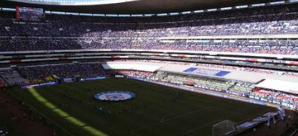 La Máquina pintará de azul el Estadio Azteca hasta el 2023 | Aristegui ...