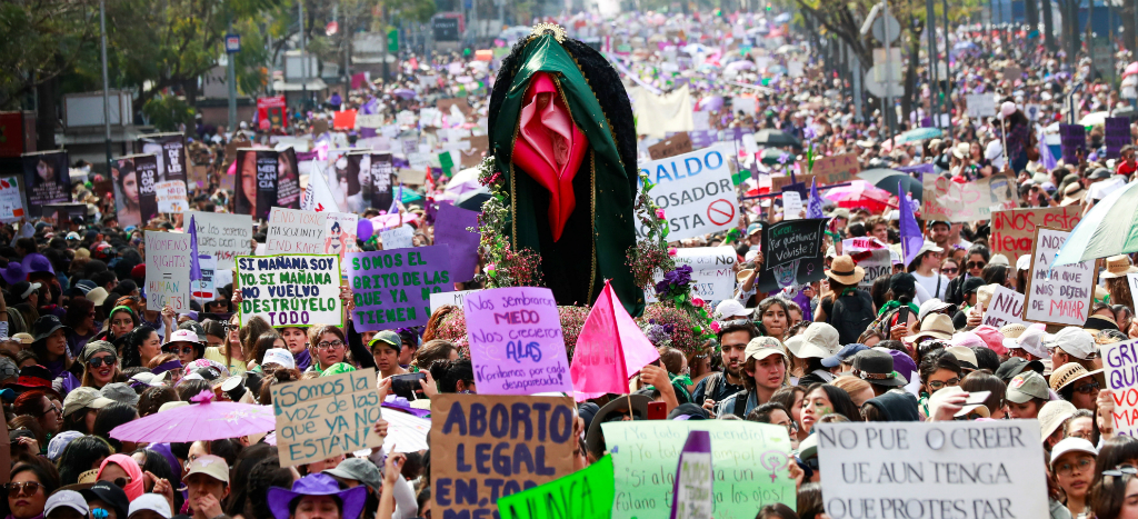 Así Alzan La Voz Las Mujeres En El Mundo Este 8M | Galería | Aristegui ...