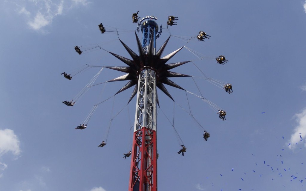 Fallecimiento de joven en Six Flags, información errónea, aclara el parque  de diversiones | Aristegui Noticias