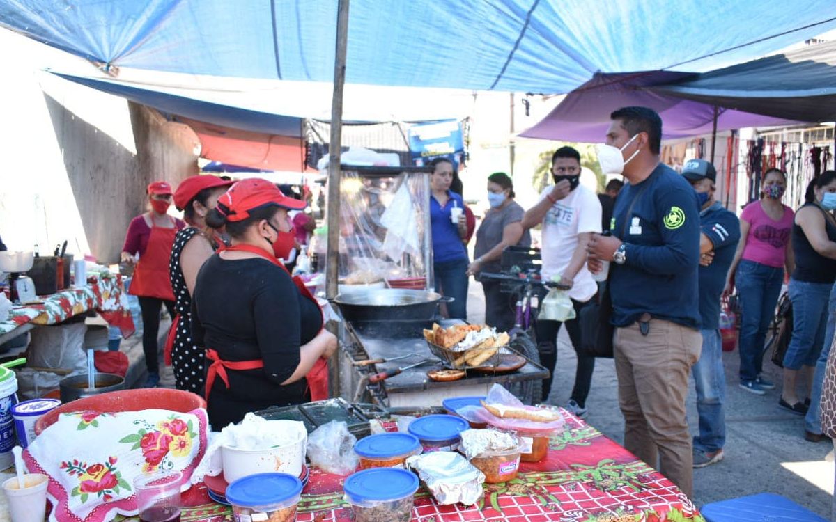 Ordenen en Jiutepec, Morelos, suspender instalación de tianguis para  prevenir contagios de coronavirus | Aristegui Noticias