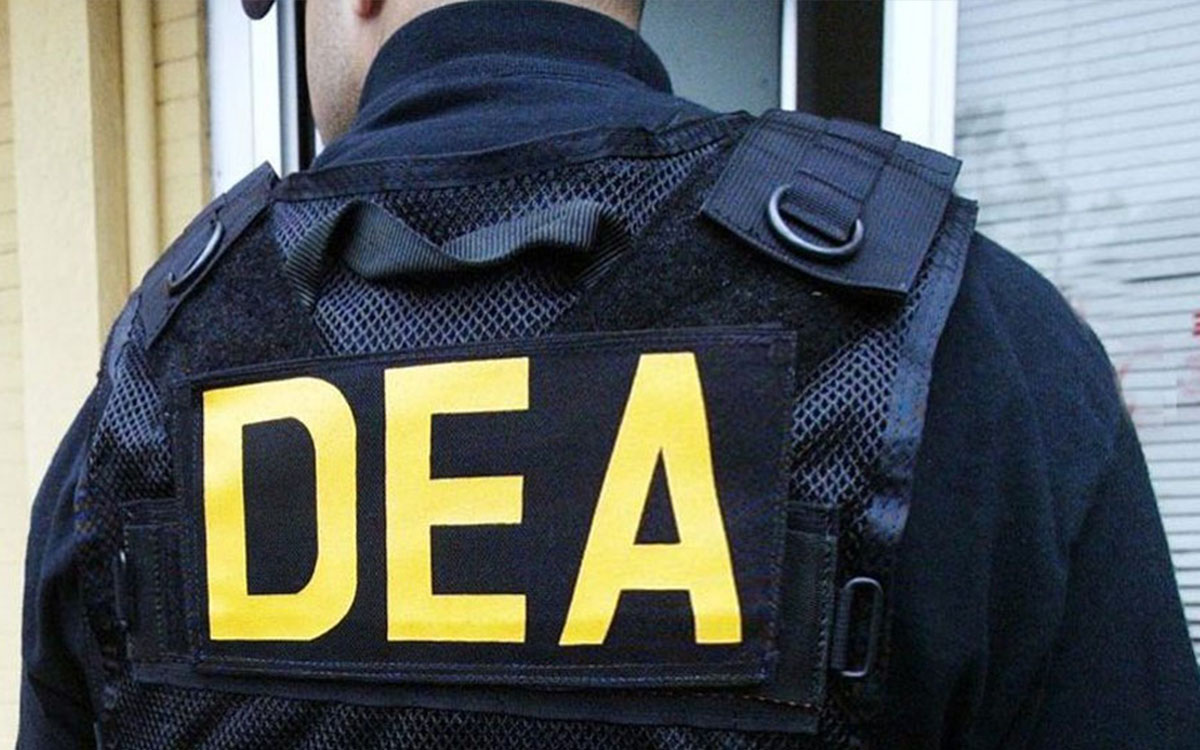 Dea. Dea ФБР. УБН это ФБР. Dea FBI logo. Агенты Dea.