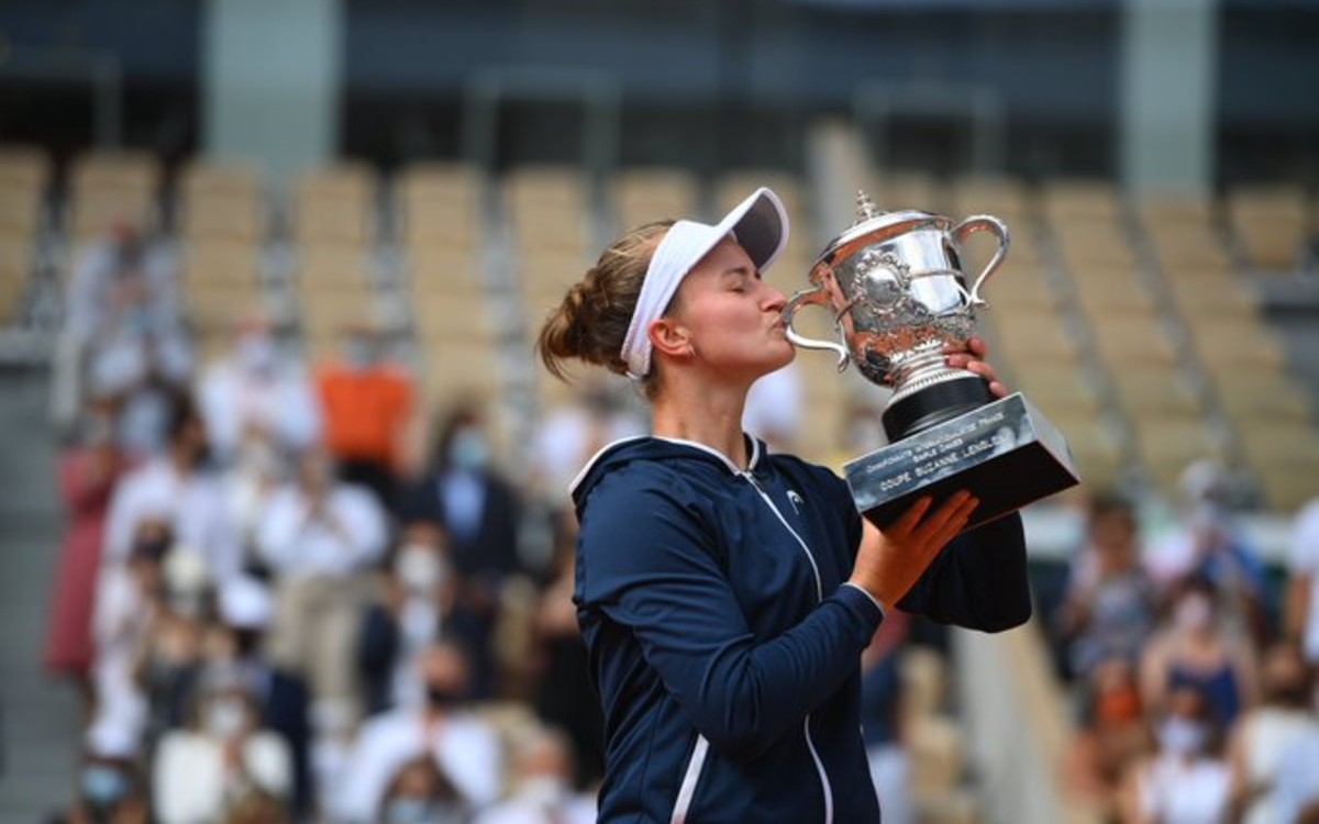 Se Corona Barbora Krejcikova En Roland Garros | Video | Aristegui Noticias