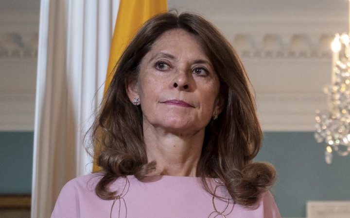 Colombia rechaza propuesta de AMLO de sustituir a la OEA por un organismo similar a la Unión Europea Colombia rechaza propuesta de AMLO de sustituir a la OEA por un organismo similar a la Unión Europea