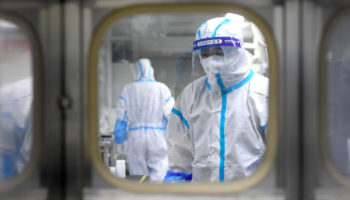 EU suspende fondos a Instituto de Virología de Wuhan por obstruir investigaciones sobre Covid-19