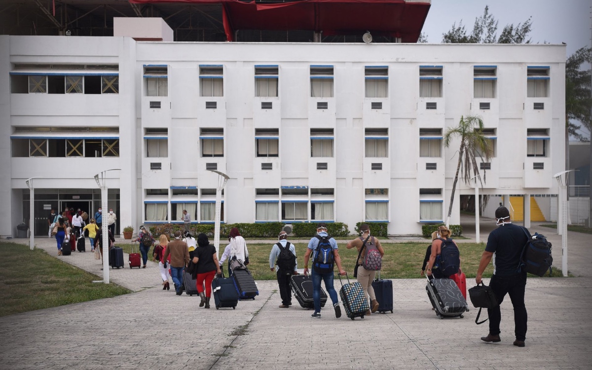 Julen Rementería denuncia que contratación de médicos cubanos costó 255 millones de pesos