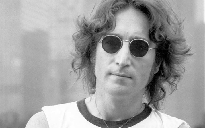 Hoy en la historia | John Lennon lanza 'Imagine' y nace León Tolstói