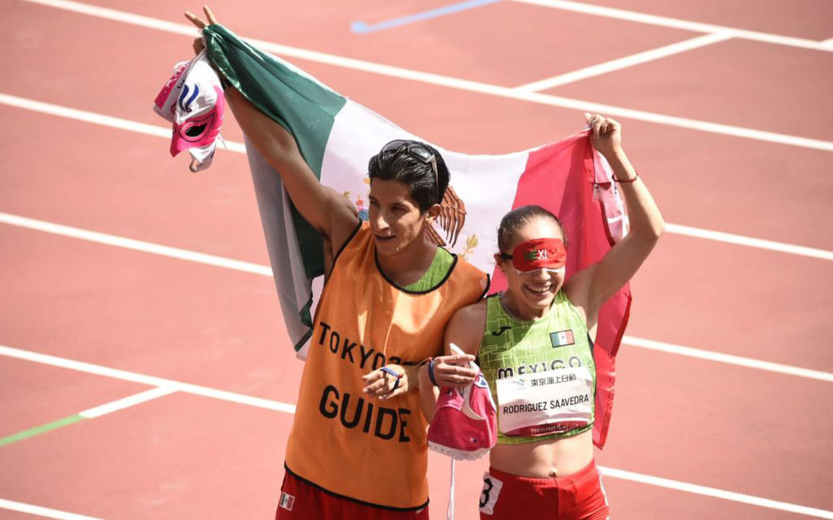 Mónica Rodríguez explica cómo corren atletas paralímpicos con guía | Entérate Mónica Rodríguez explica cómo corren atletas paralímpicos con guía | Entérate