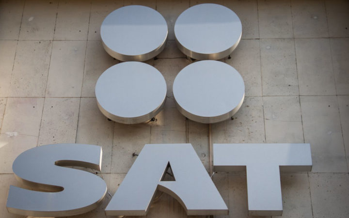 SAT: Ingresos federales cayeron 1.2% durante 2021