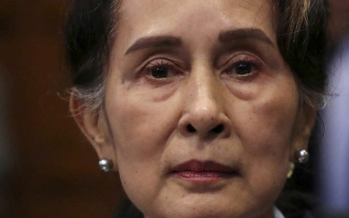 Myanmar: Condenan a cuatro años de cárcel a la líder depuesta Aung San Suu Kyi Myanmar: Condenan a cuatro años de cárcel a la líder depuesta Aung San Suu Kyi