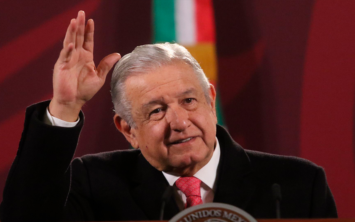 ‘Se metieron con la familia’ de Pedro Salmerón, acusa AMLO a medios | Entérate ‘Se metieron con la familia’ de Pedro Salmerón, acusa AMLO a medios | Entérate