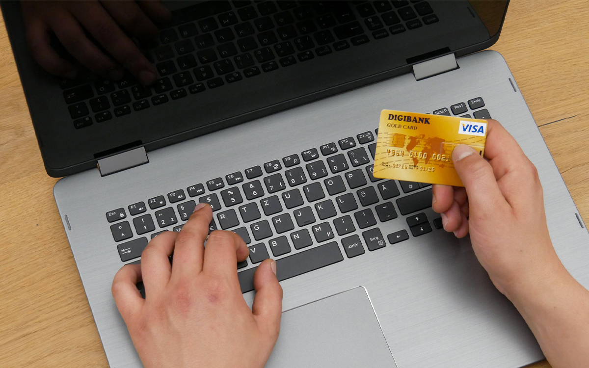 Pasan del 1% al 13.3% fraudes en línea durante la pandemia | Video Pasan del 1% al 13.3% fraudes en línea durante la pandemia | Video