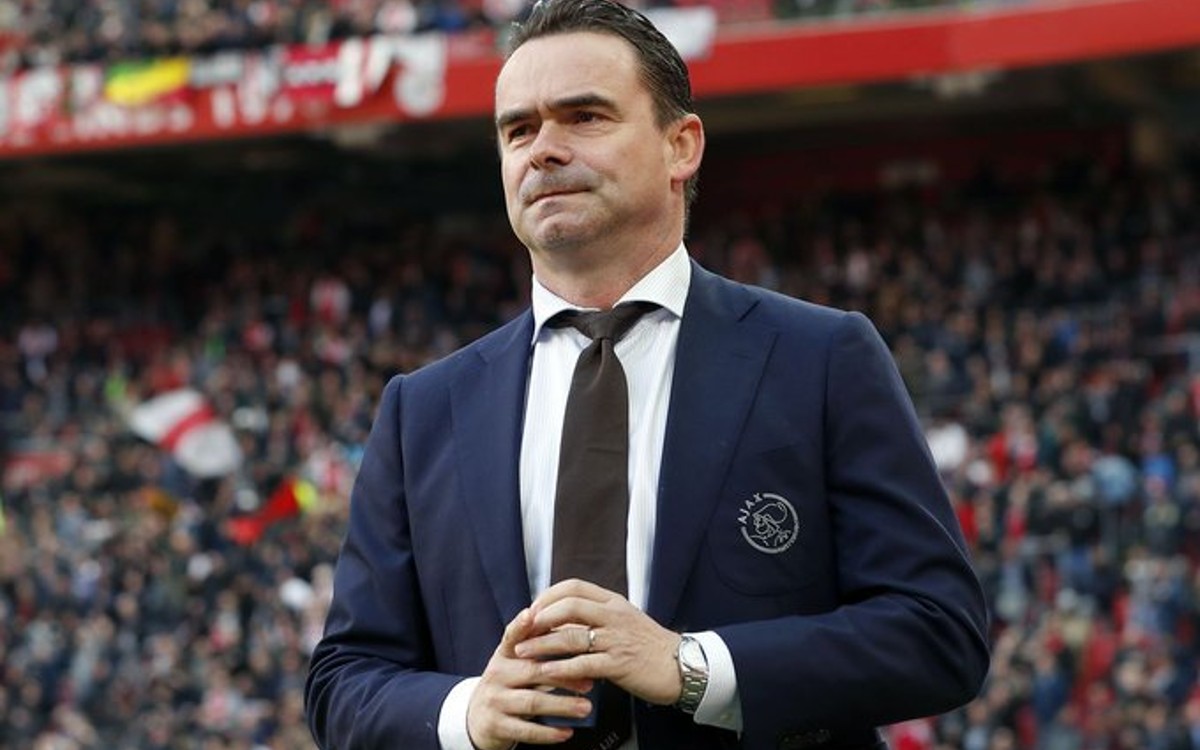 Echa Ajax a Marc Overmars por acosar a las trabajadoras | Tuit Echa Ajax a Marc Overmars por acosar a las trabajadoras | Tuit