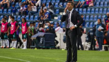 Finaliza Pedro Caixinha su etapa como técnico de Santos