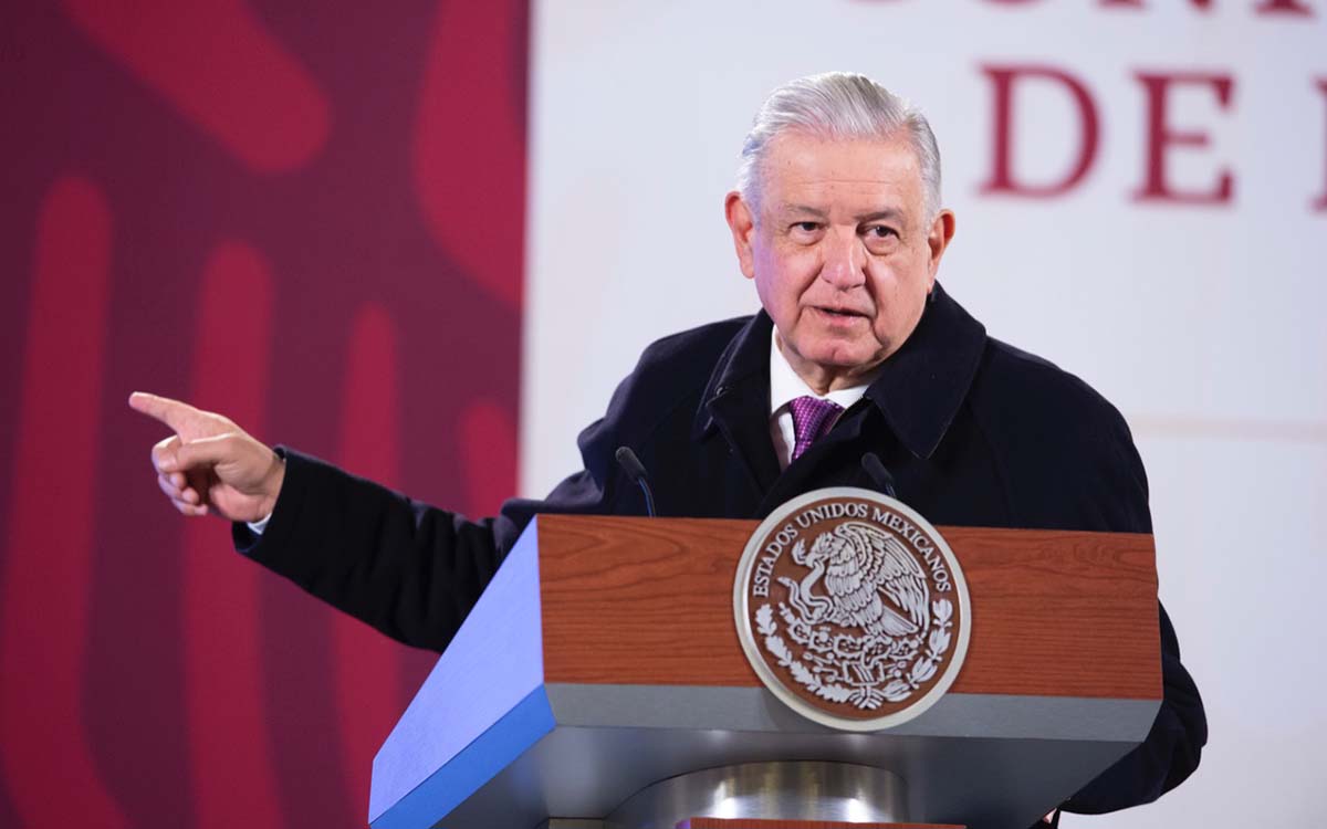Vuelve AMLO a tema de casa en Houston; mi escudo es la honestidad, dice |  Entérate | Aristegui Noticias