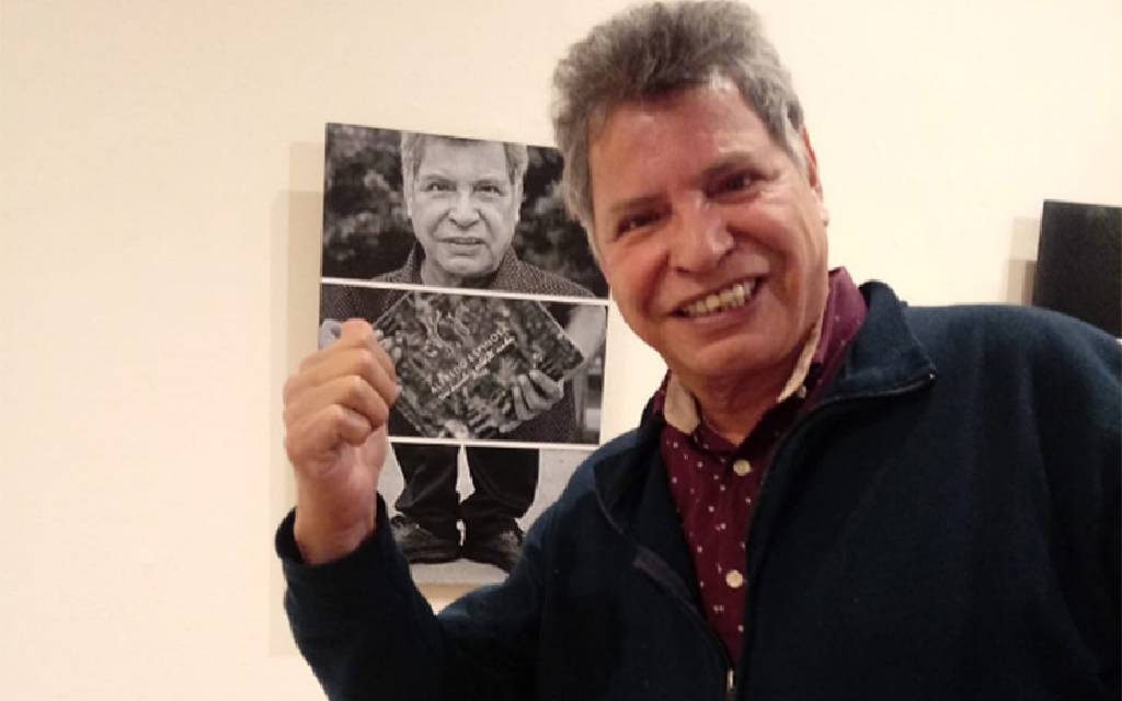 Alfredo Espinosa gana premio de poesía Minerva Margarita Villarreal