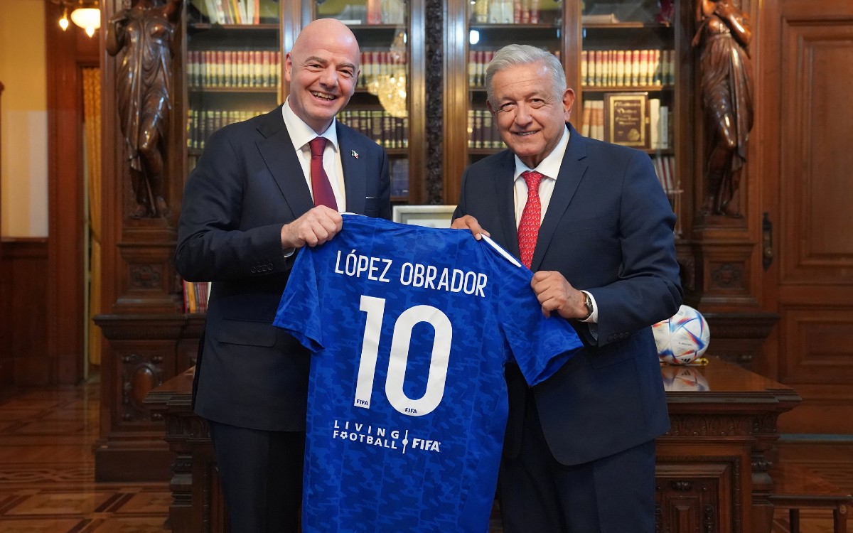 AMLO, Infantino y Azcárraga conversan sobre el Mundial 2026 AMLO, Infantino y Azcárraga conversan sobre el Mundial 2026