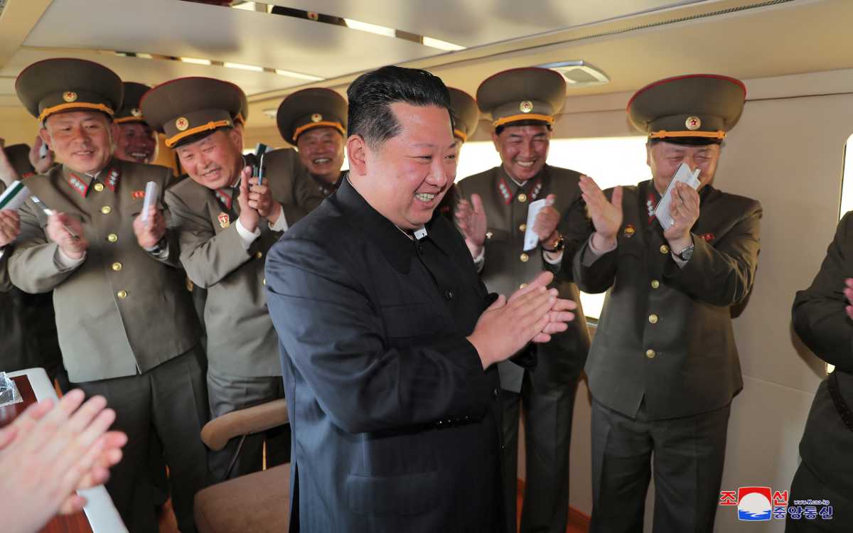 Kim Jong Un simulated “nuclear counterattack”