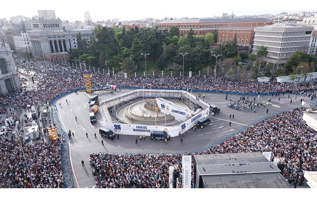 As Se Puso El Festejo Del Real Madrid En Plaza De La Cibeles Video Y