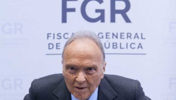 Gertz utiliza a la FGR “como su despacho personal”, acusa Alonso Castillo