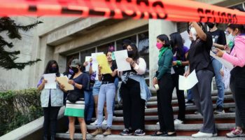 Alumnas de la Universidad Autónoma de Morelos exhiben acoso sexual por parte de académicos y alumnos
