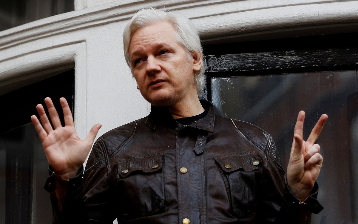 Es probable que extraditen a Assange inmediatamente después del juicio: director de Wikileaks