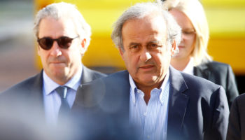 Inicia juicio por corrupción contra Joseph Blatter y Michel Platini | Video