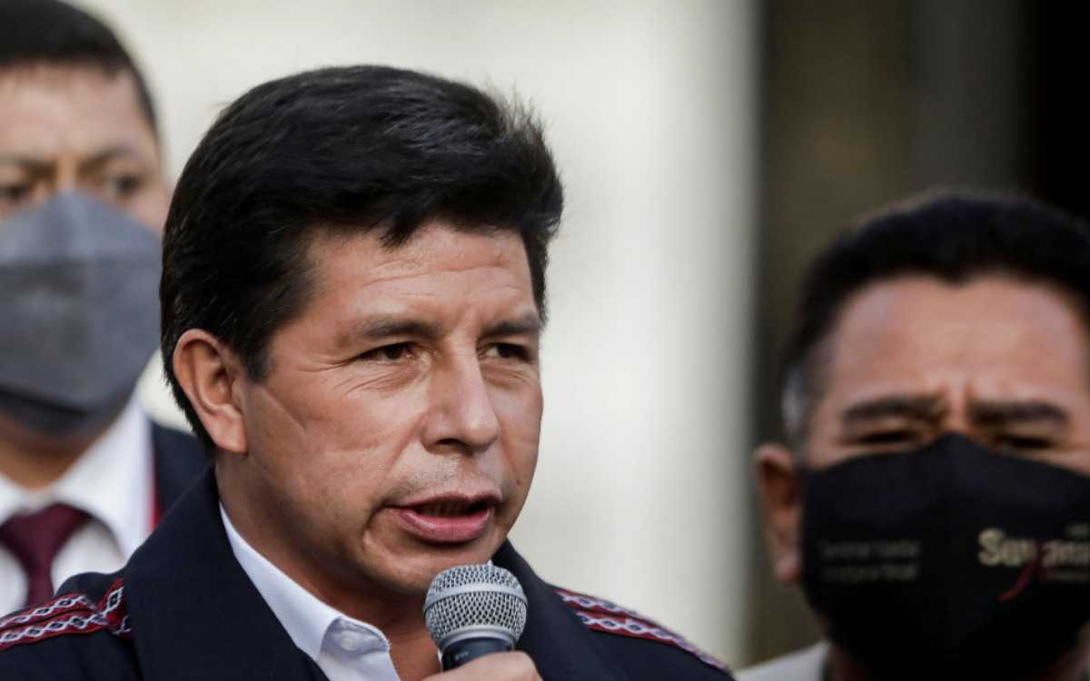 Fiscalía de Perú cita a declarar al presidente Pedro Castillo ...