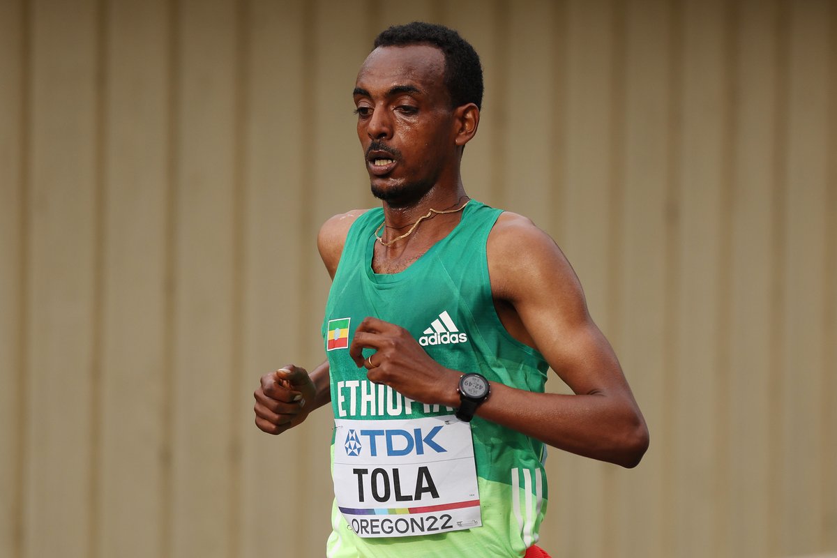 Eugene 2022 Tamirat Tola sets a new mark in the men's marathon Video