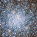El telescopio Hubble contempla un cielo lleno de estrellas | Video